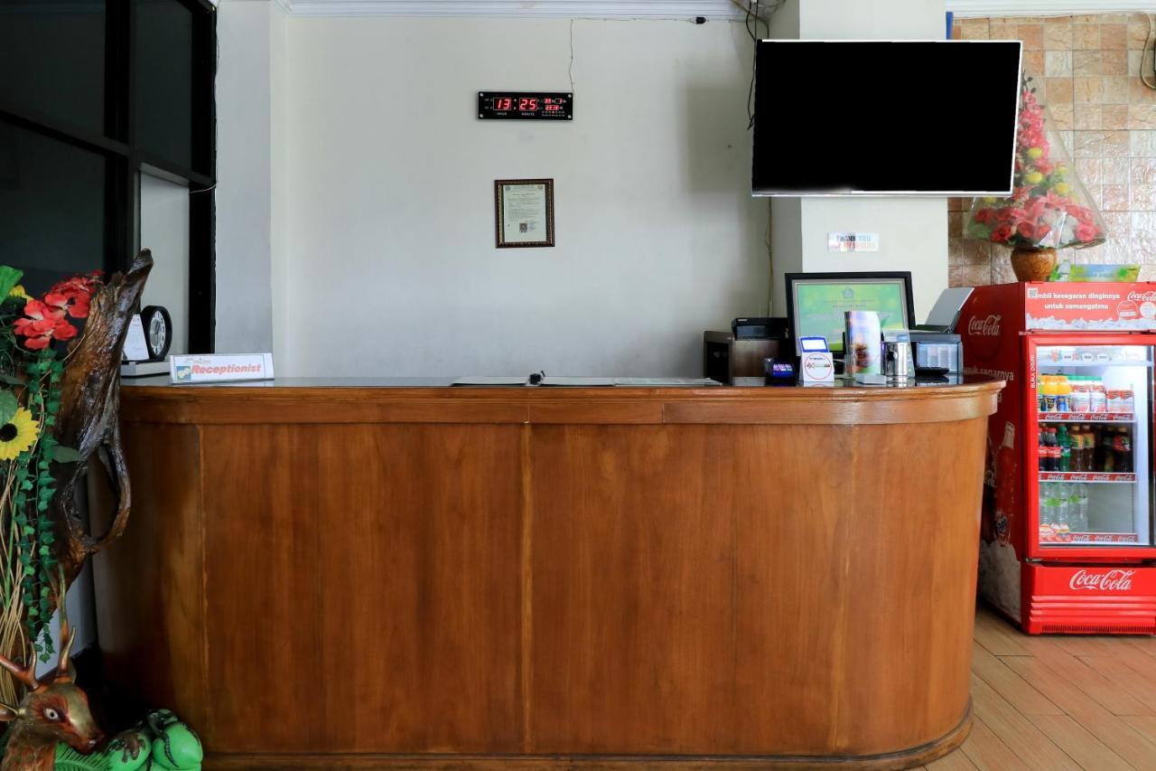 Hotel Prisma Sidoarjo Eksteriør bilde